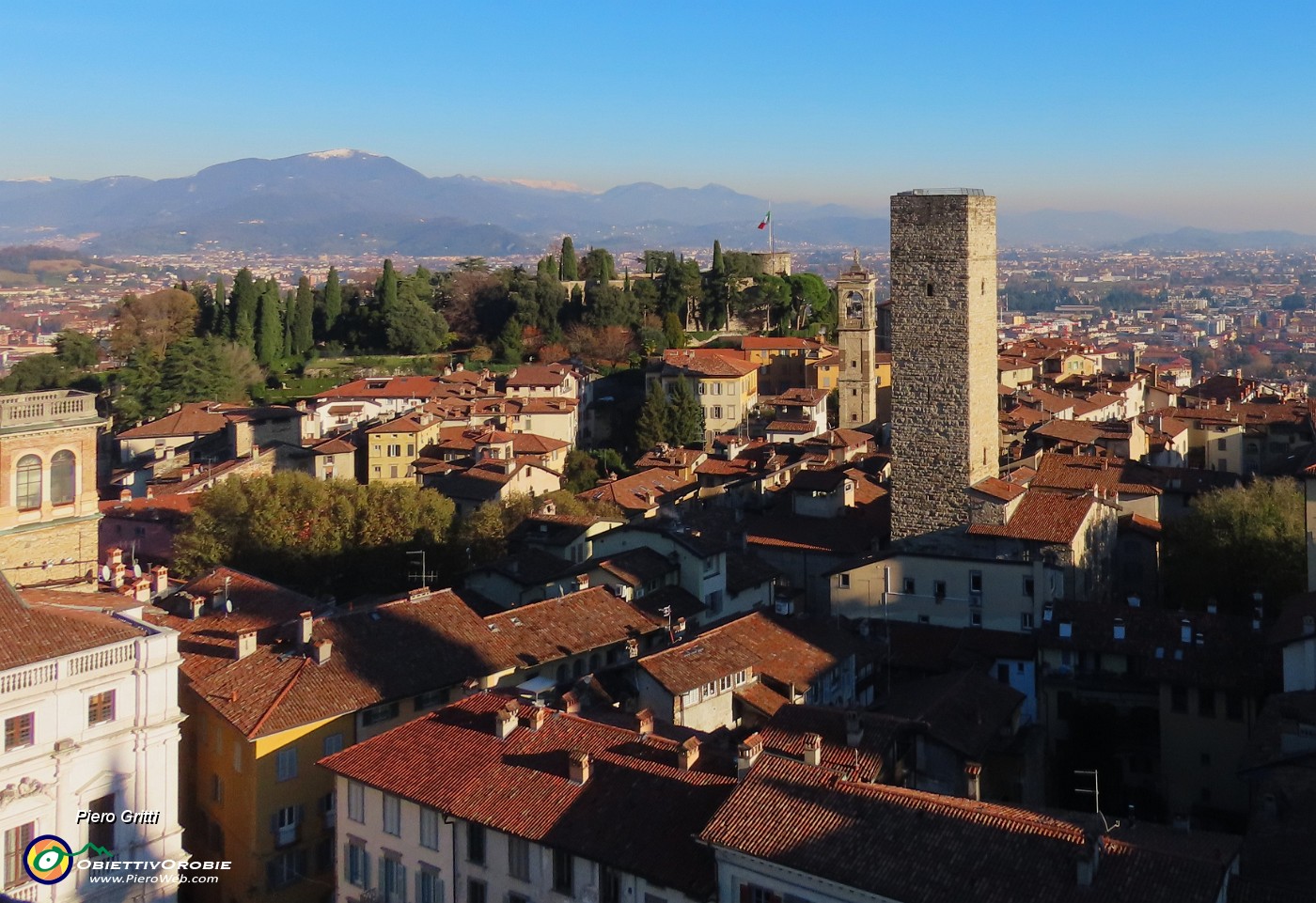 49 Torre del gombito e Rocca.JPG